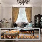 Kombinácia tmavého a ľahkého nábytku vo francúzskom interiéri