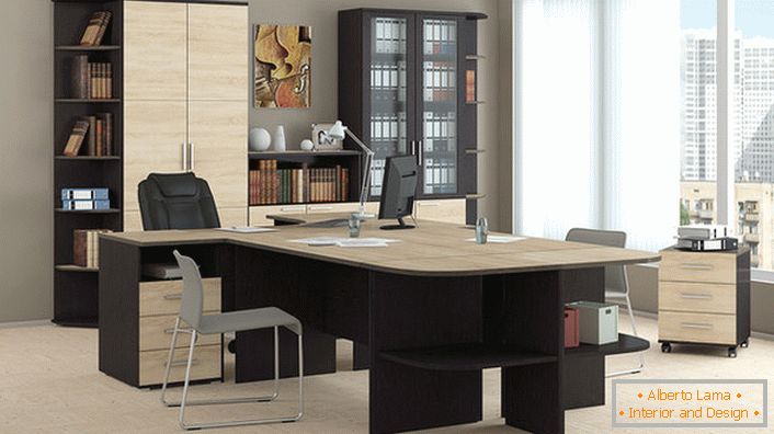 Kancelársky nábytok - jednoduchosť, skromnosť, funkčnosť a praktickosť v kancelárii.