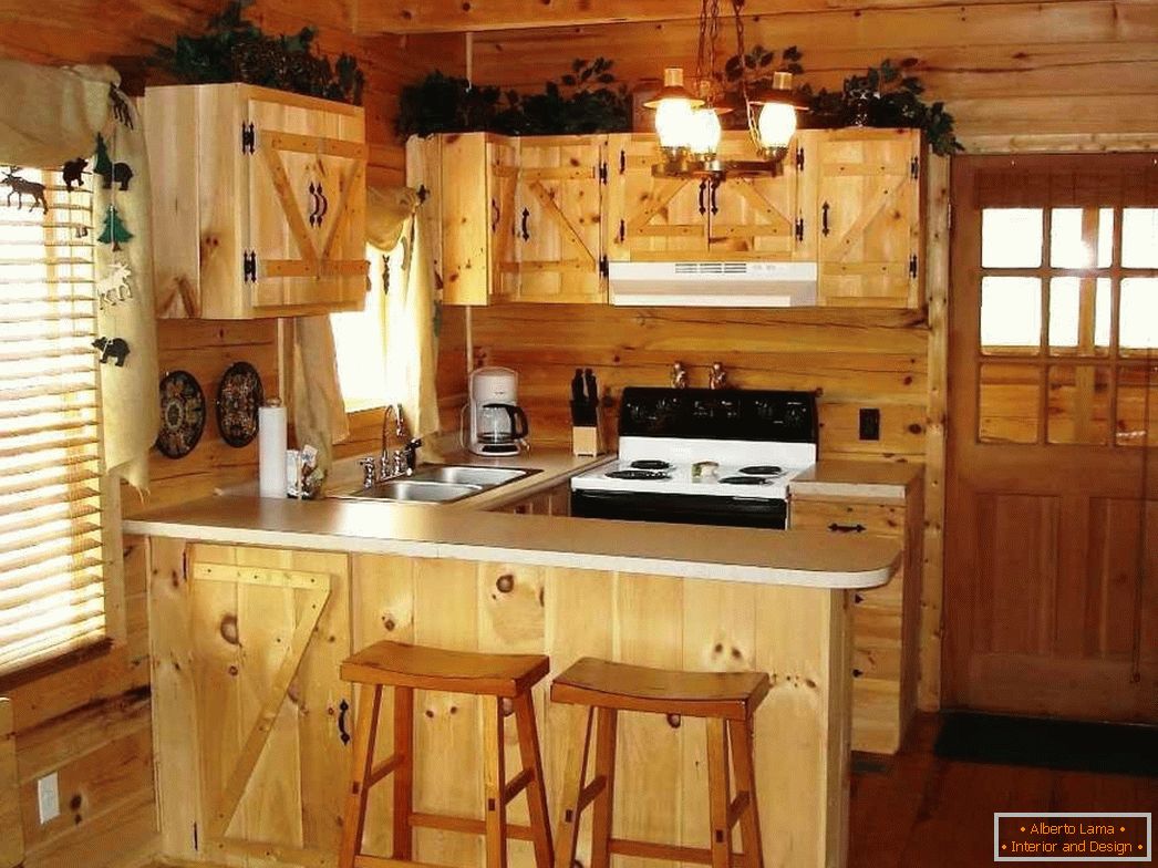 Drevený nábytok v kuchyni