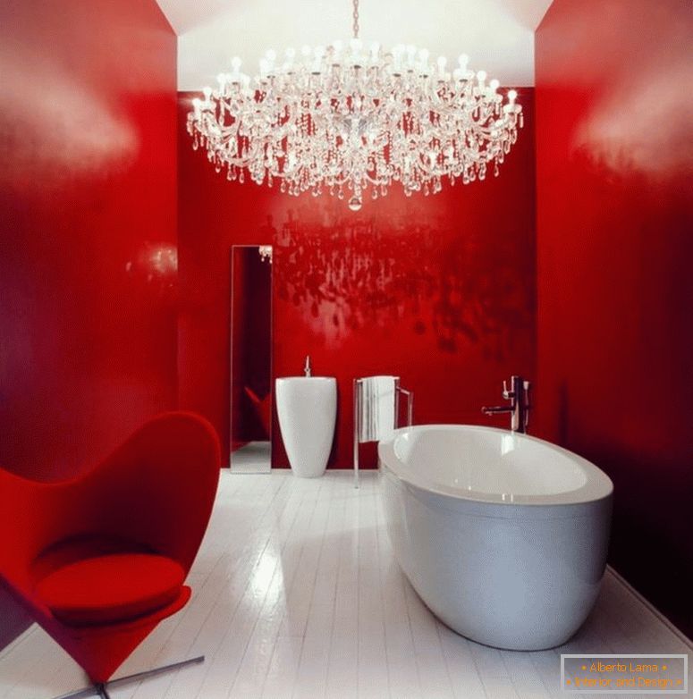 Cool-nenákladné kúpeľne-remodelácie-nápady-pre-kúpeľne-s-veľkom lustre lampa-and-červeno-maliarske-prízvuku steny-i-classic-luxusné visiace-lampa-zdobenie-inšpirácie