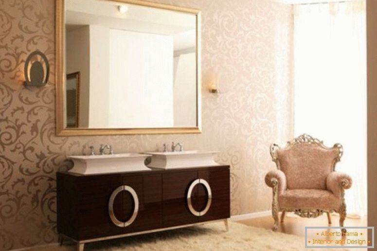 Moderný-klasický nábytok, kúpeľňa, interiér