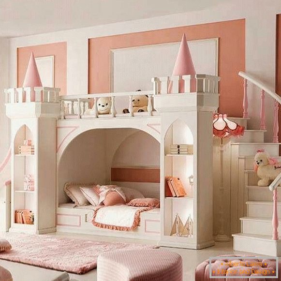 Pôvodný lôžkový hrad v detskej izbe