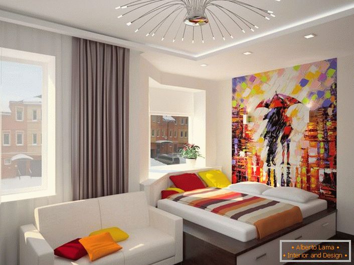 Kreatívny dizajn spálne v secesnom štýle. Použitie jasných šťavnatých farieb robí miestnosť skutočne útulným a teplým.