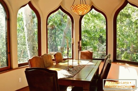 Marocký dizajn okien - fotografia v interiéri
