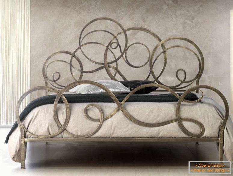 kované železné postele-in-interiér-design-spalni8