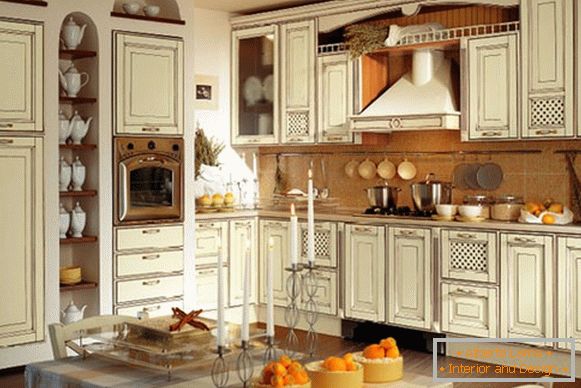 kuchynský nábytok для просторной кухни