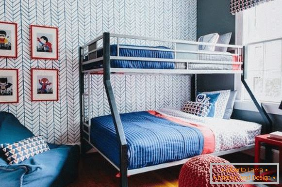 Poschodová posteľ v minimalistickom štýle