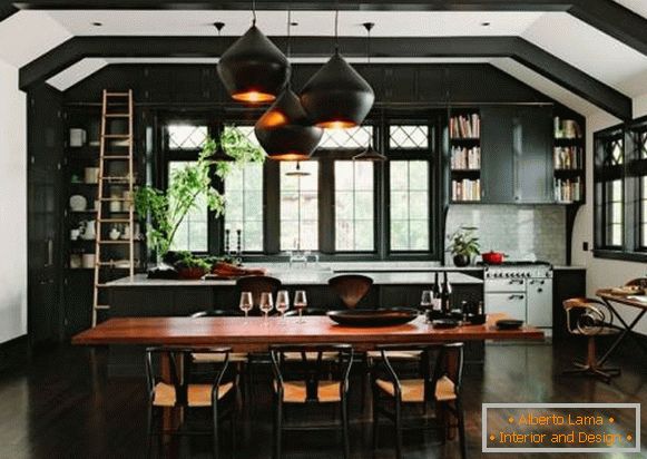 Krásny temný kuchynský nábytok