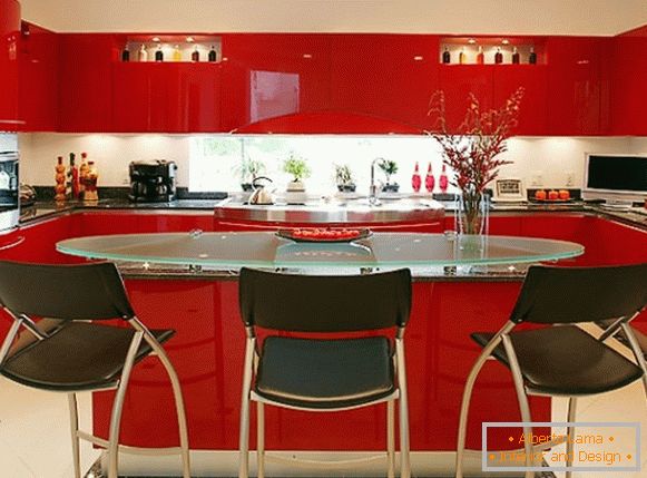 Kuchyňa v červených tónoch foto 24