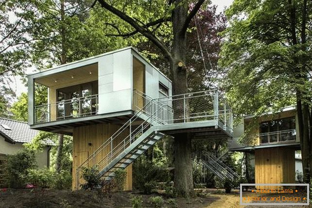 Nezvyčajný stromový dom от Baumraum