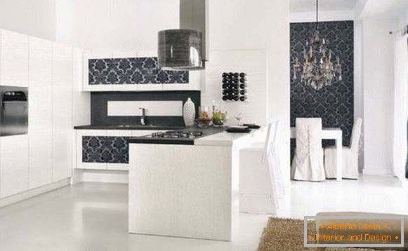 Moderná kuchyňa s tapetami v štýle luxusu