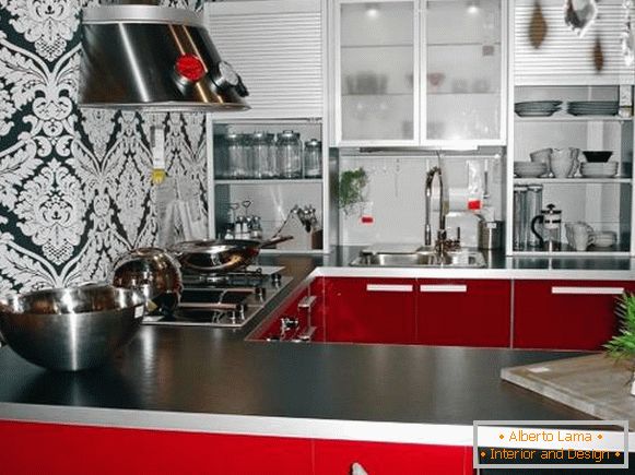 Sexy dizajn kuchyne s tapetou 2015