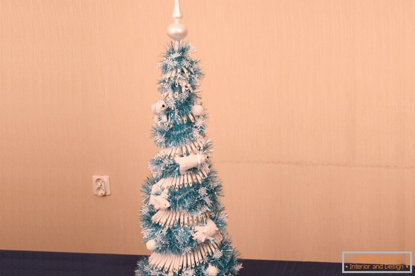 Makarónový vianočný stromček