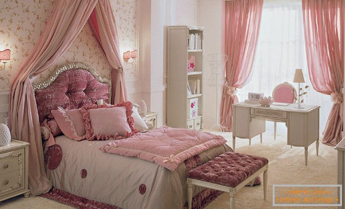 Detská izba pre dievča v štýle Provence-country barbie.