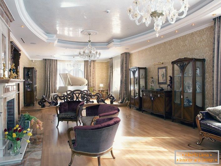 Štýlové riešenie pre usporiadanie interiéru obývacej izby v štýle romantizmu.