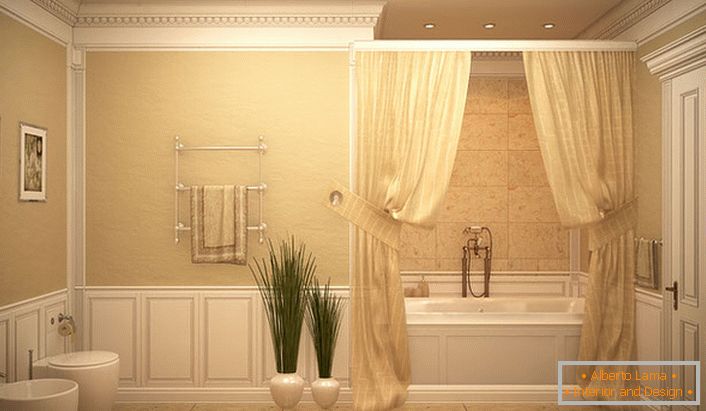 Kúpeľňa je pokrytá svetlými závesmi v štýle romantizmu.