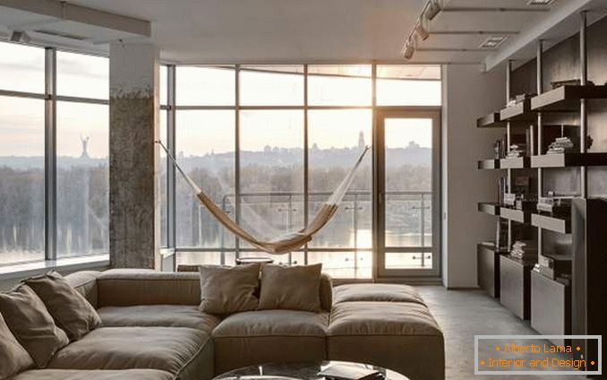 Panoramatické okno v apartmáne - fotografia obývacej izby