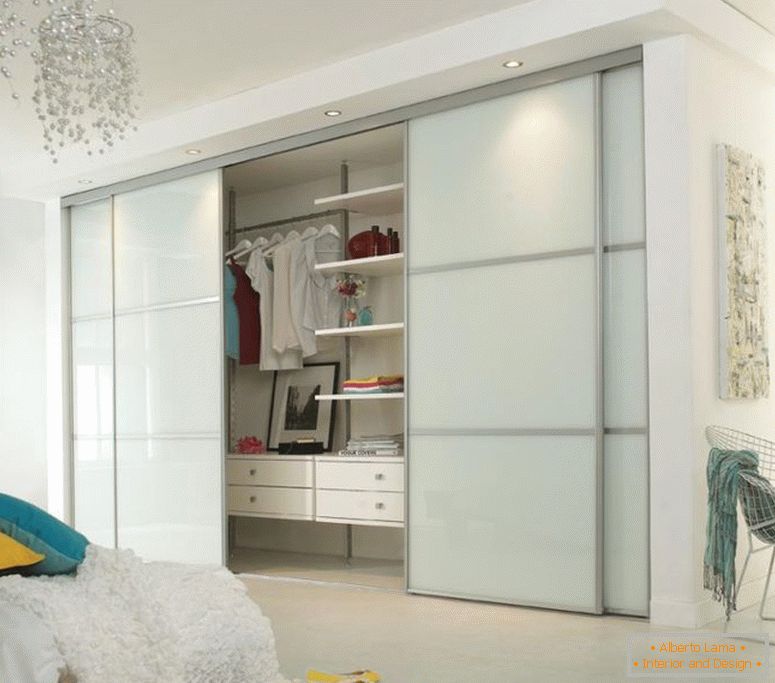 Usporiadanie šatne - fotografie najlepších dizajnových