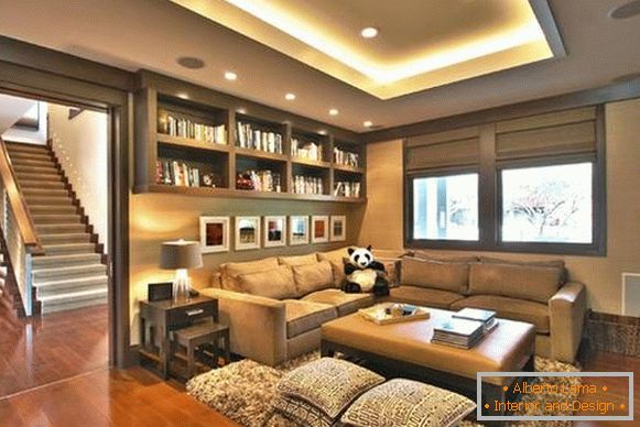 Osvetlenie viacúrovňového stropného LED pásu v obývacej izbe