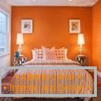 Spálňa в оранжевых тонах