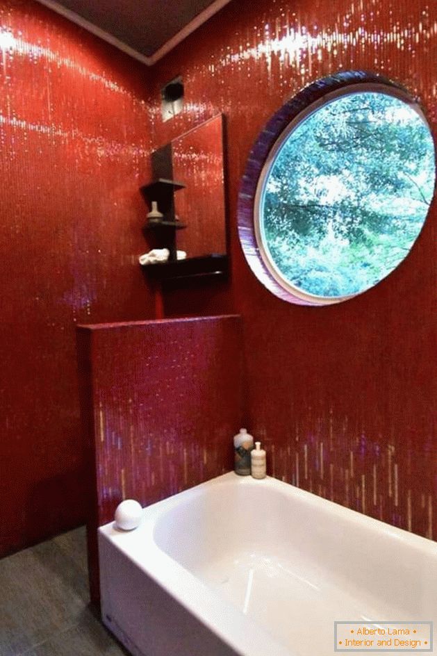 Návrh interiéru malého domu: foto. Яркие стены в ванной