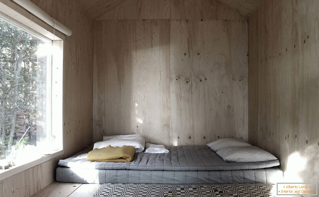 Спальня мини-дома Ermitage kabína в Швеции