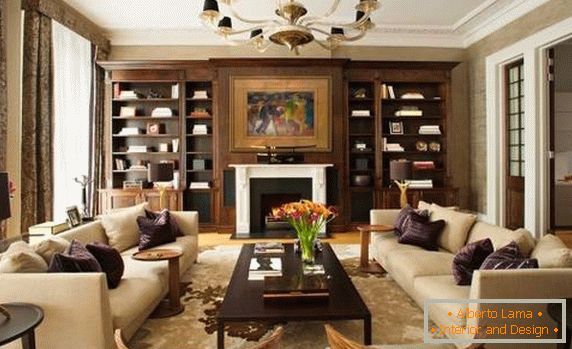 Luxusná obývacia izba so symetrickým nábytkom