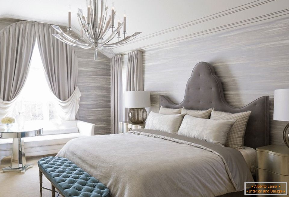 Luxusná spálňa s šedom textilom
