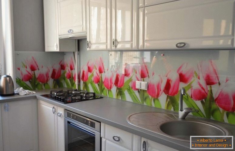1335697601_tulips-kuchyňa-1