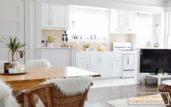 Kuchynský dizajn v súkromnom dome s vlastnými rukami - myšlienka kombinovať s obývacou izbou