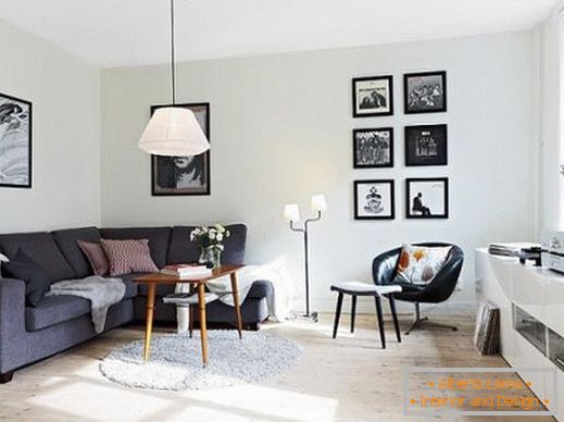 Čiernobiely kontrast v dizajne obývacej izby