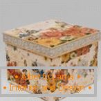 Box s oranžovými a žltými kvetmi