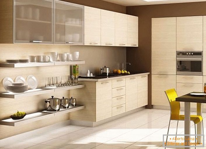 Klasická secesná sa používa na usporiadanie kuchyne. Kuchynská súprava z prirodzeného ľahkého dreva dokonale zapadá do celkového dizajnu.