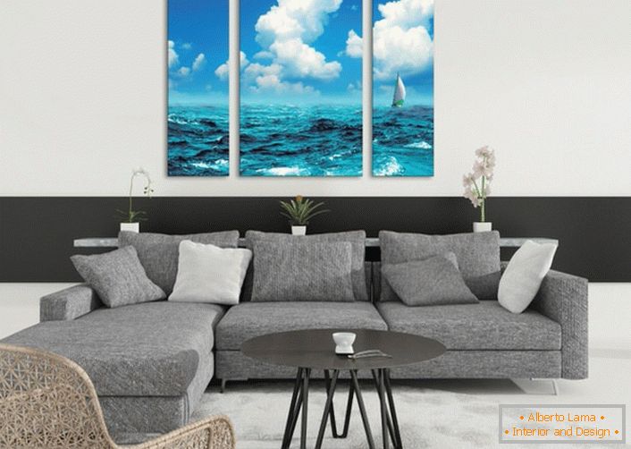 Modulové obrazy s obrazom mora robia situáciu v obývačke tak ľahkou a vzrušujúcou v lete. 