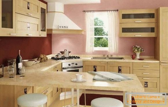 Interiér rohovej kuchyne s barovým pultom - fotografia v béžovej a ružovej tóne