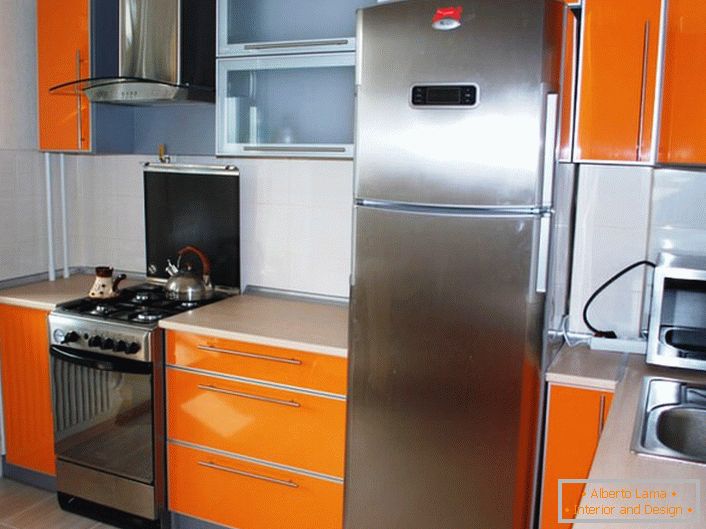 Pri výbere uhlového kuchynského nábytku maximálne využijete priestor malého priestoru.
