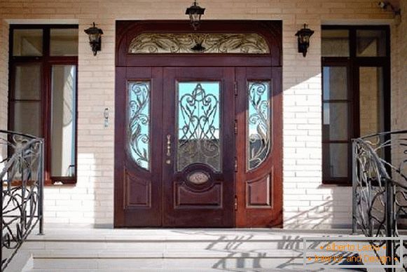 Krásne drevené vstupné dvere, foto 35