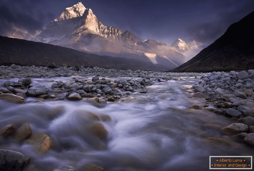 Horská rieka Nepálu