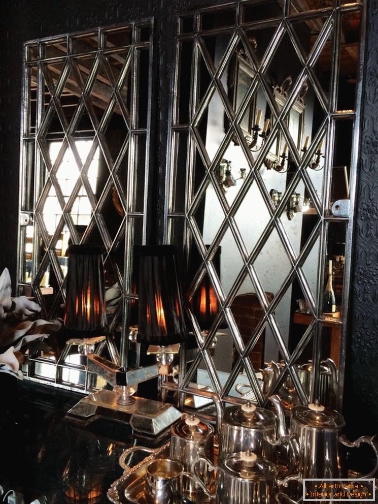 Zrkadlový panel na stene - 55 fotiek myšlienok v interiéri